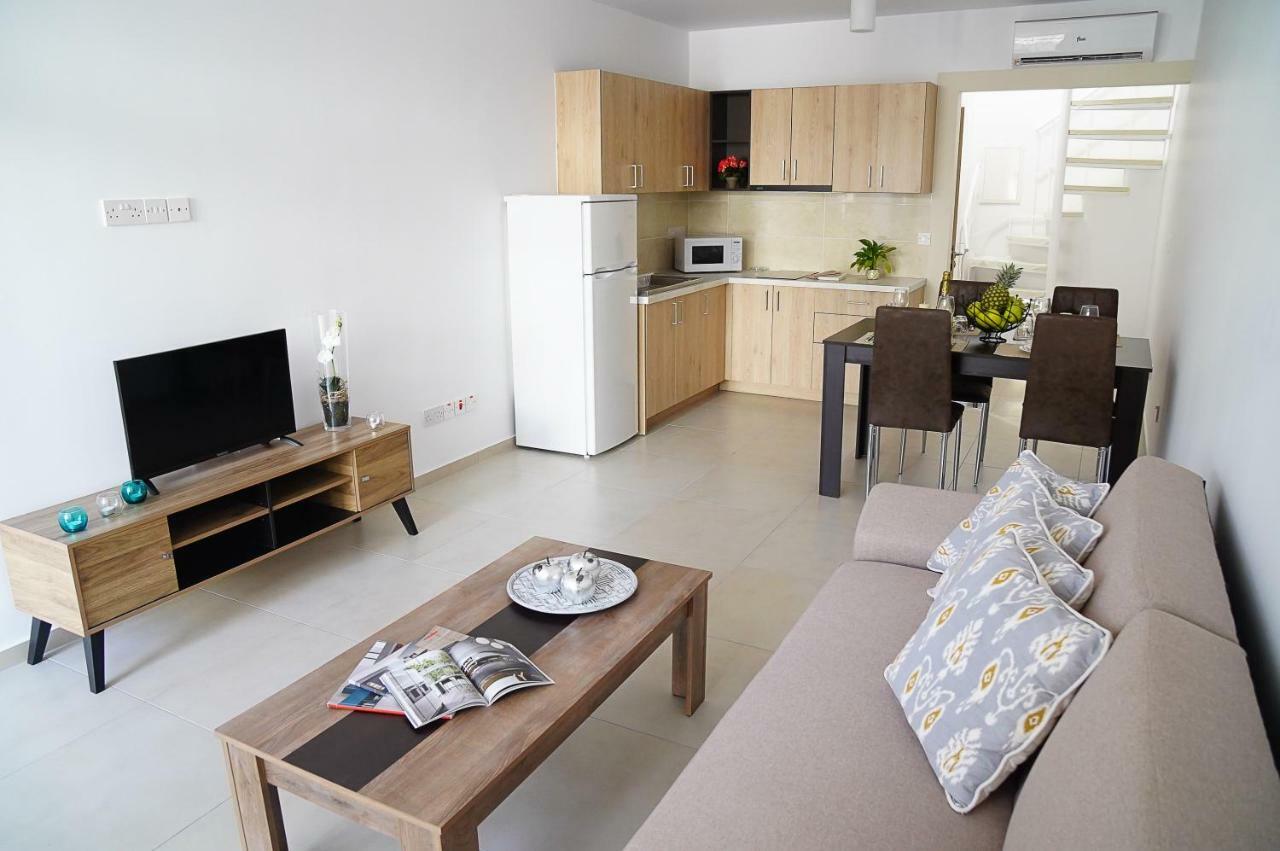 Galatex Μaisonette Apartment Лимасол Екстериор снимка